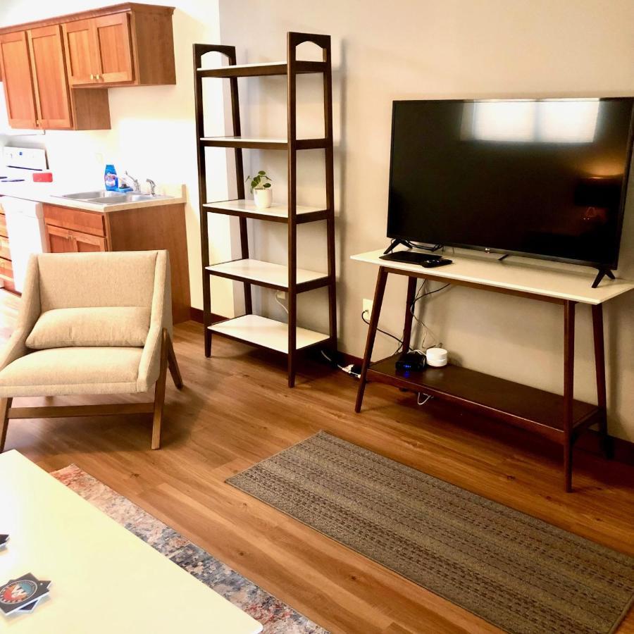 Your Downtown Rapid City Base Camp! Bagian luar foto