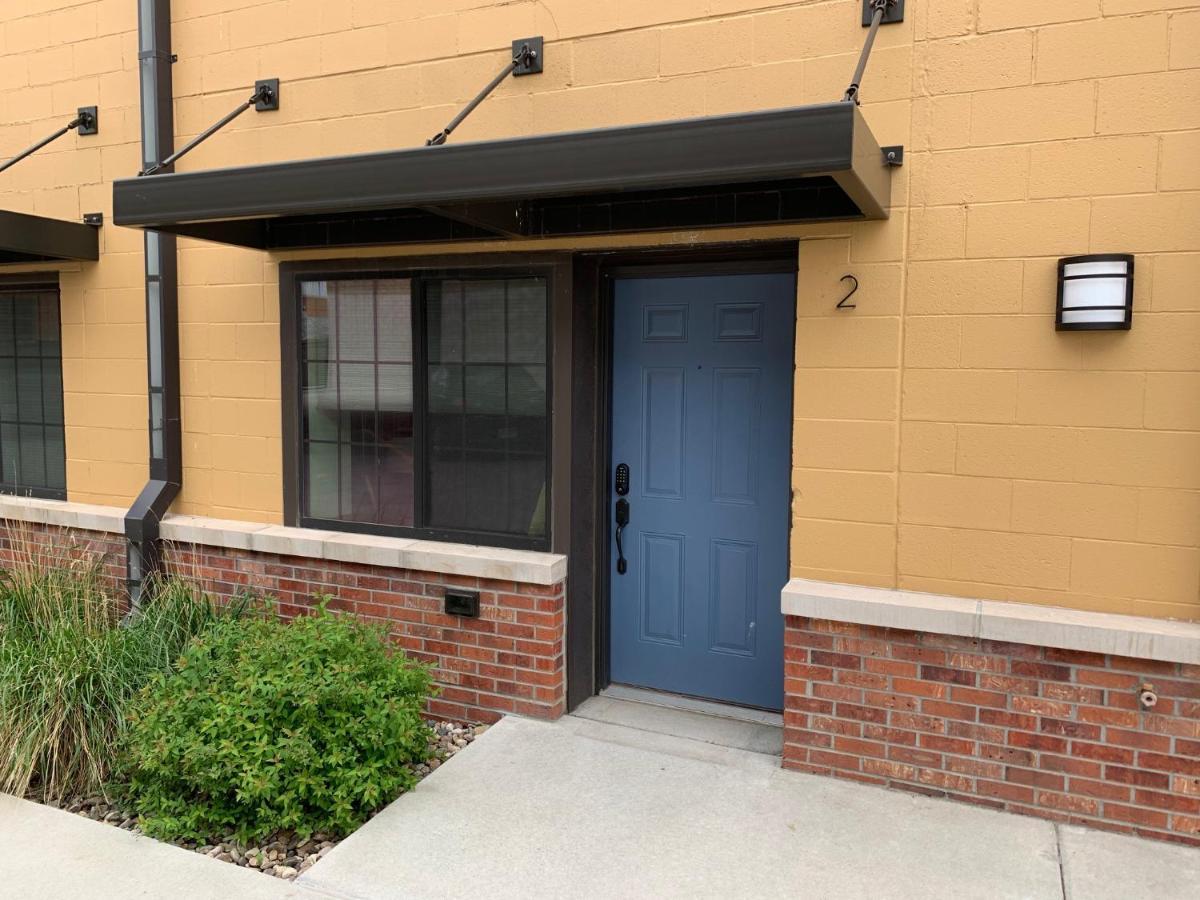 Your Downtown Rapid City Base Camp! Bagian luar foto